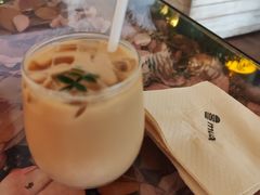 -北平花园·MUA摩造汉堡·北平咖啡(南锣鼓巷胡同店)