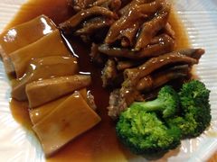 -荷香居(洞企石路店)