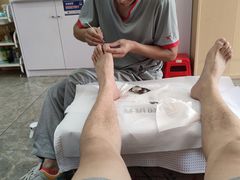 -郑远元专业修脚房(昌里东路店)
