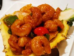 菠萝咕噜虾球-衡山汇·高级粤菜(霄云路店)