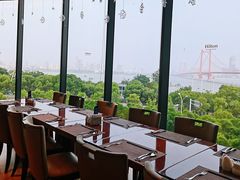 靠窗位-武汉世茂希尔顿酒店·汇·全日餐厅