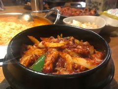 辣炒章鱼拌饭-包装马车·韩国料理·포장마차