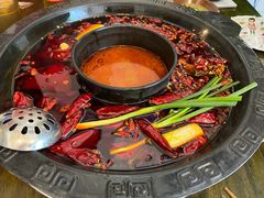 -黄潇洒老火锅(九眼桥宏济巷店)