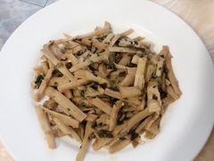 -天乐农家鱼头王(天目湖店)