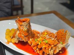 特色松鼠鱼（苏州招牌菜）-姑苏家宴·苏帮菜·松鼠桂鱼(苏州总店)