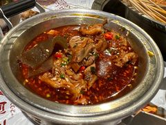 -大芊金重庆串串火锅(南京路店)