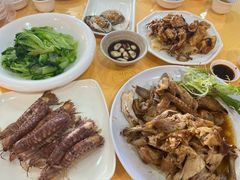 -鹏城人家海鲜酒家·23年老字号(较场尾店)