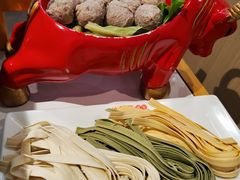 -浪里寻·臻牛养生牛肉火锅(方圆荟店)