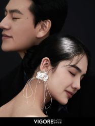 -雪中彩影婚纱摄影·微光艺术中心