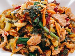 酸菜炒肉-喜洲翰林餐厅(董家百年老宅店)
