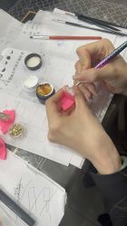 -小乐化妆美甲半永久培训学校