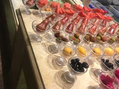 -雍和会海鲜姿造自助(湖东路店)