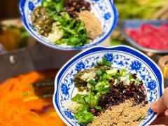 -王奋斗贵州酸汤牛肉火锅