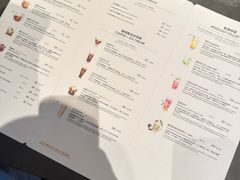 -星巴克臻选(上海合生汇1F店)