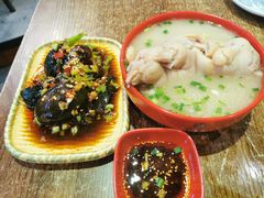 -雷祖芳老妈蹄花店