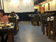 大堂-桃园中华料理炸酱面(燕儿岛路店)