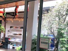 门面-李东农庄(中南百草园地标店)