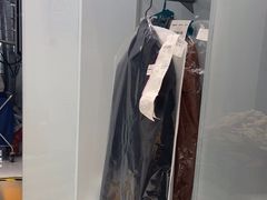 -福奈特洗衣洗鞋(宝华广场店)