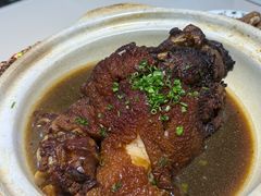 -老码头黑皮肘子锅包肉(赣水路店)