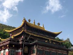 -塔尔寺游客服务中心