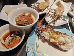 -雍容荟帝王蟹活龙虾展台自助(IFS黑金店)