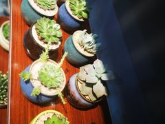 -何兮花店·气球派对鲜花店(马桥银春路万科城店)
