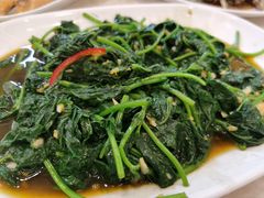 蒜蓉炒番薯叶-巫记鸡饭店