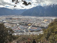 -比日神山