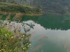 -牛仔谷漂流