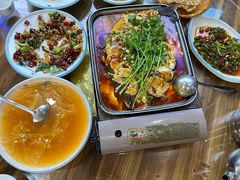 -邹胖哥好好吃餐馆(荔波美食街店)