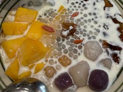 -堂屋糖水店(愚园店)