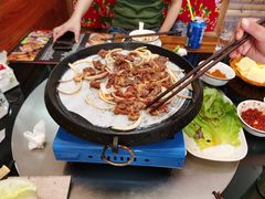 -土灶台东北大块肉烧烤(风景城邦店)