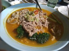 黄汁酸汤浸肥牛-港丽餐厅(高德置地店)