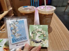 -瑞幸咖啡(凯德虹口龙之梦店)
