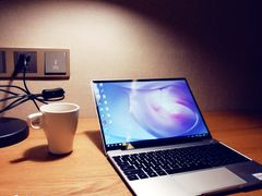 -喜鹊愉家酒店(郑州曼哈顿博览中心地铁站店)