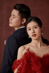 -雪中彩影婚纱摄影·微光艺术中心