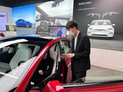 -TESLA 特斯拉(郑州正弘城体验店)