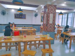 大堂-马三洋芋片(兰州总店)