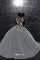 -至臻微拉婚纱摄影