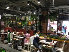 大堂-钢管厂歆瑞源油卤串串香(春熙路太古里店)