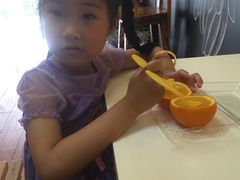 -志龙皇冠吃货椰子铺