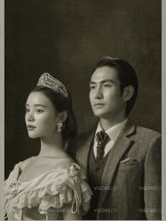 -雪中彩影婚纱摄影·微光艺术中心