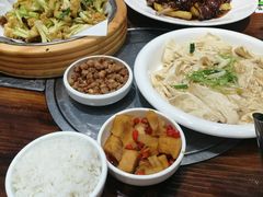 大盘有机花菜-猪腰一家·地道佛山菜(里水店)