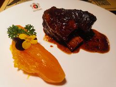 犹太牛肋-马迭尔德式西餐精酿啤酒屋(中央大街店)