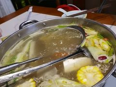 -乡土黄·鲜牛肉火锅·小龙虾(兴业街店)