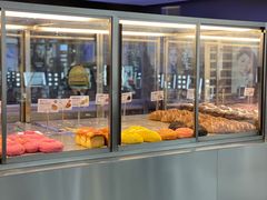 面包甜点陈列柜-LELECHA乐乐茶(新街口大洋店)