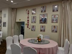 -老国贸云南传统过桥米线(滇池店)