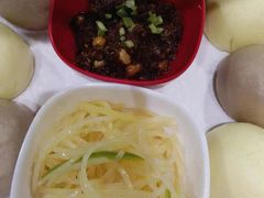 -三好食堂(煎饺·馄饨·肉饼米线·盛世广场店)
