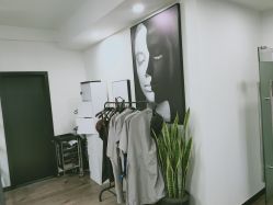 -CE·专业蛋白•羽毛接发·潮色烫染品牌店