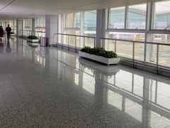 -张家界荷花国际机场